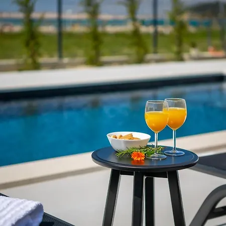 Sunset Bay - Amazing View And Large Heated Pool