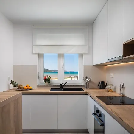 Sunset Bay - Amazing View And Large Heated Pool Villa *